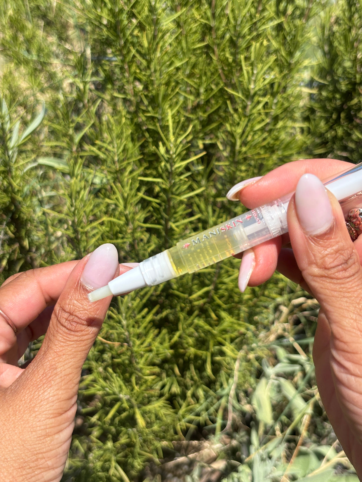 ManiSkin Nail Nourishing Oil Pen